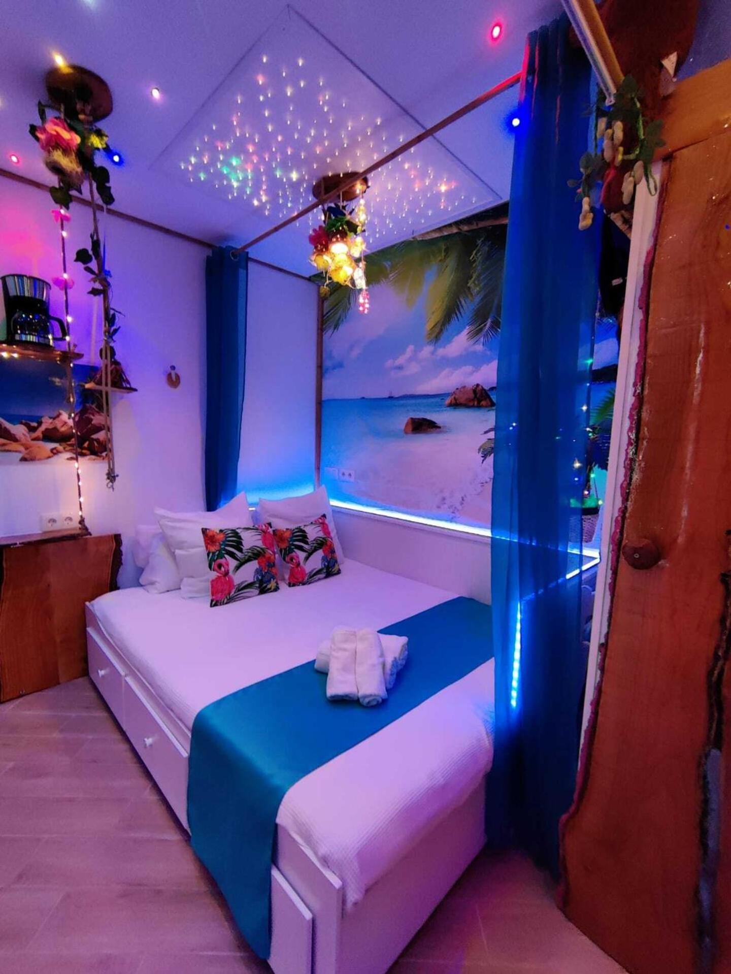 Wonder Room Paraiso Magico Habitacion Nerja Extérieur photo
